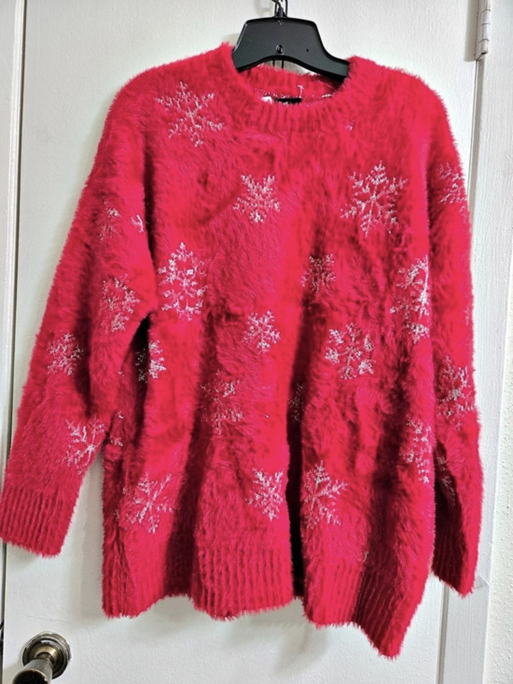 TORRID Eyelash Lurex Crew Neck Pullover Sweater Pink Size 00